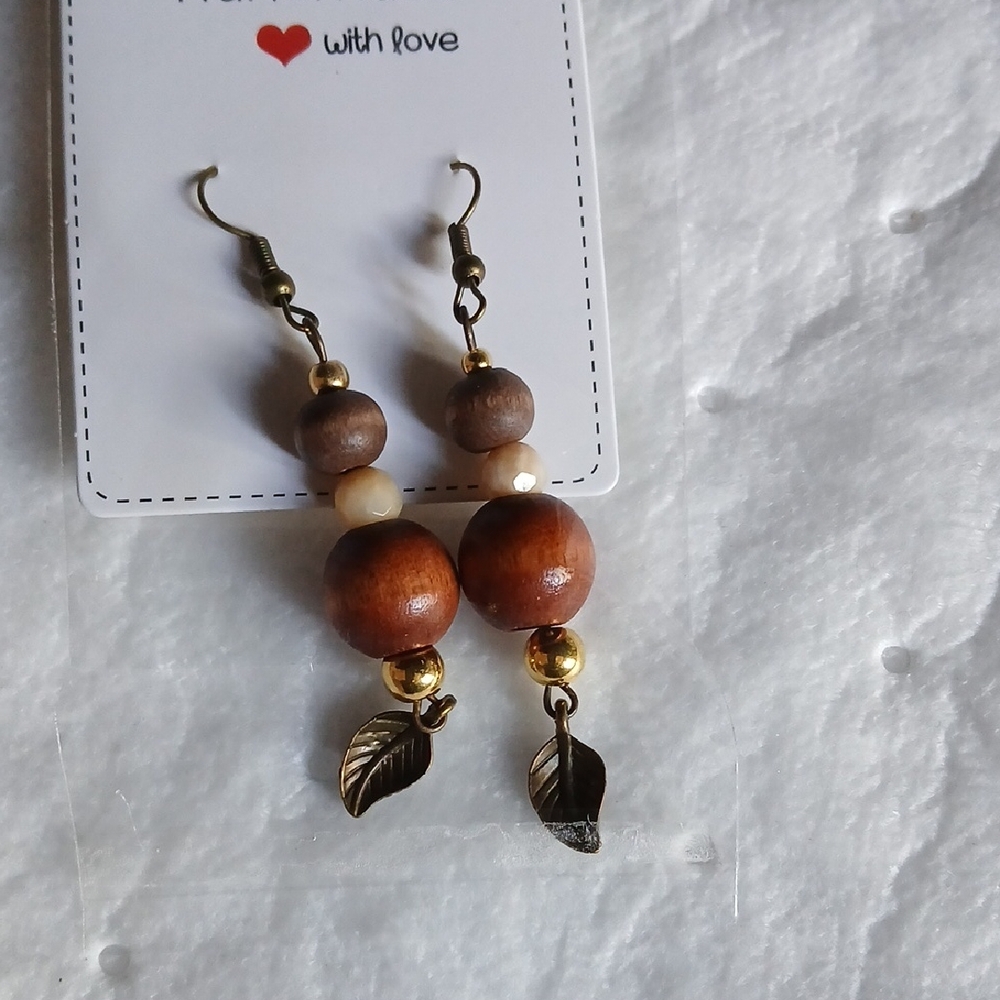 Women’s Brown Wooden Bead Leaf Dangle Earrings